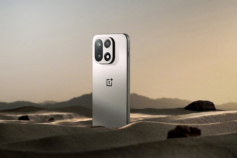 &laquo;Первый смартфон, изготовленный из нанокерамического металла аэрокосмического класса&raquo;.&nbsp;OnePlus 15 впервые показали со всех сторон